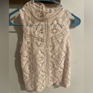 BB Dakota Cream Crotchet Lace Eyelet Puff Sleeve Top Size‎ Medium